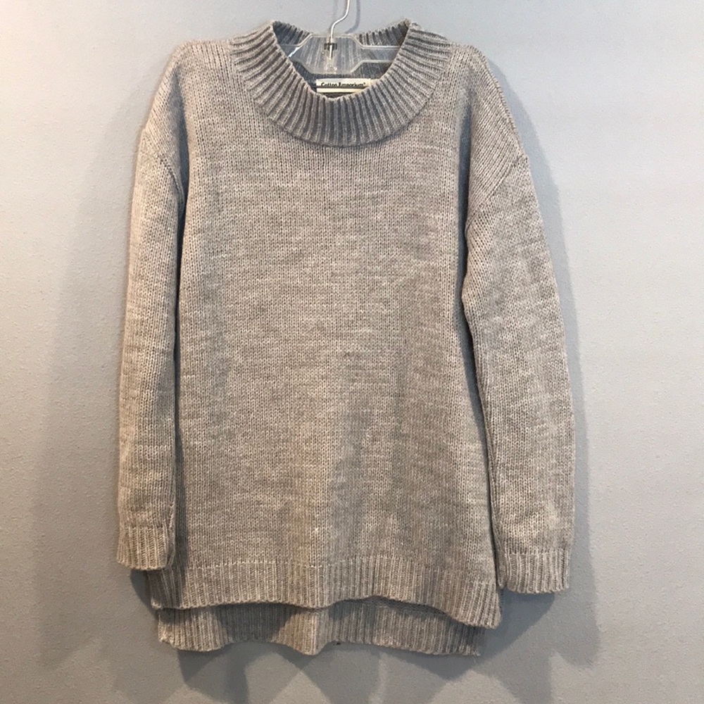 Gray knit sweater
